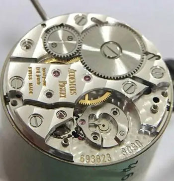 怎么鉴定爱彼(Audemars Piguet)手表真伪